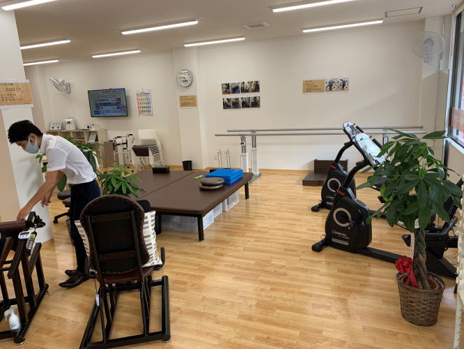 コンパスウォーク 施設風景1